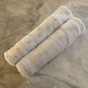SwaddleDesigns 1-2-3 Muslin Swaddle
